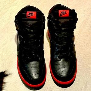 Nike Dunk Splatter High Top Sneakers